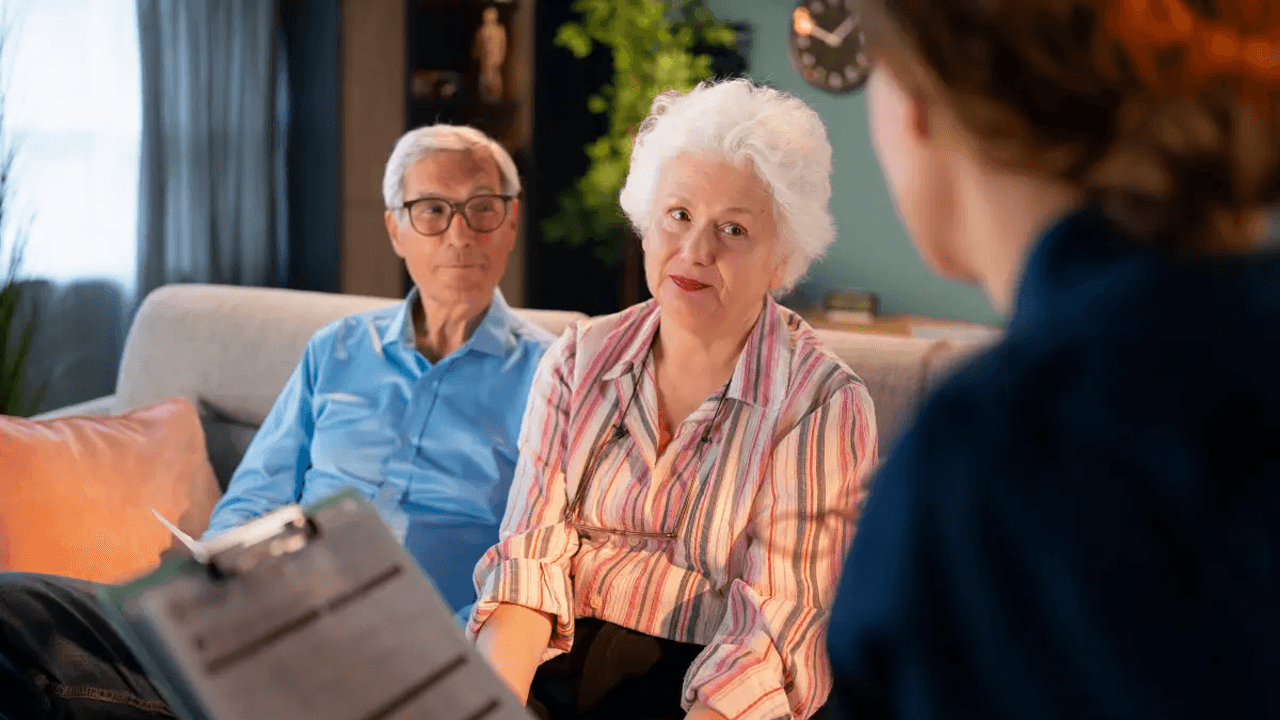 Dear Abby: I feel like I’m dating a married man