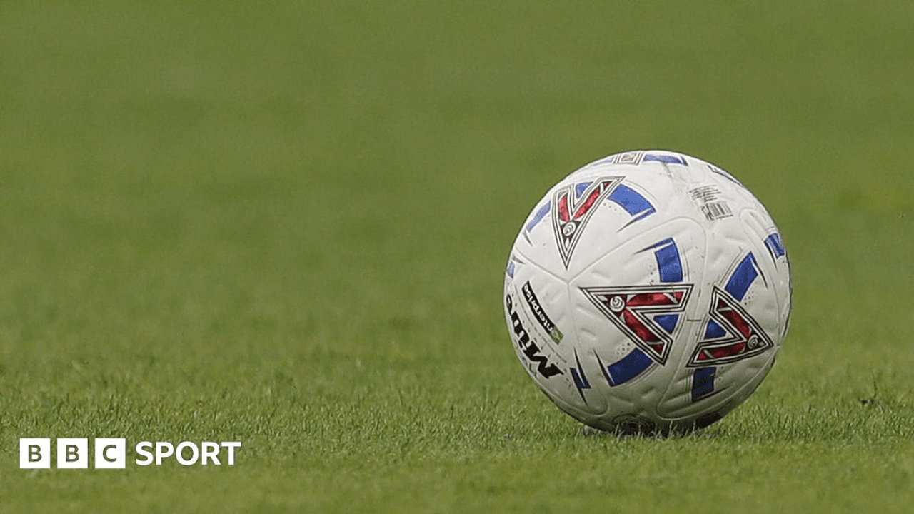 York City surrender top spot in the National League as their 24-match unbeaten run is ended at Boreham Wood