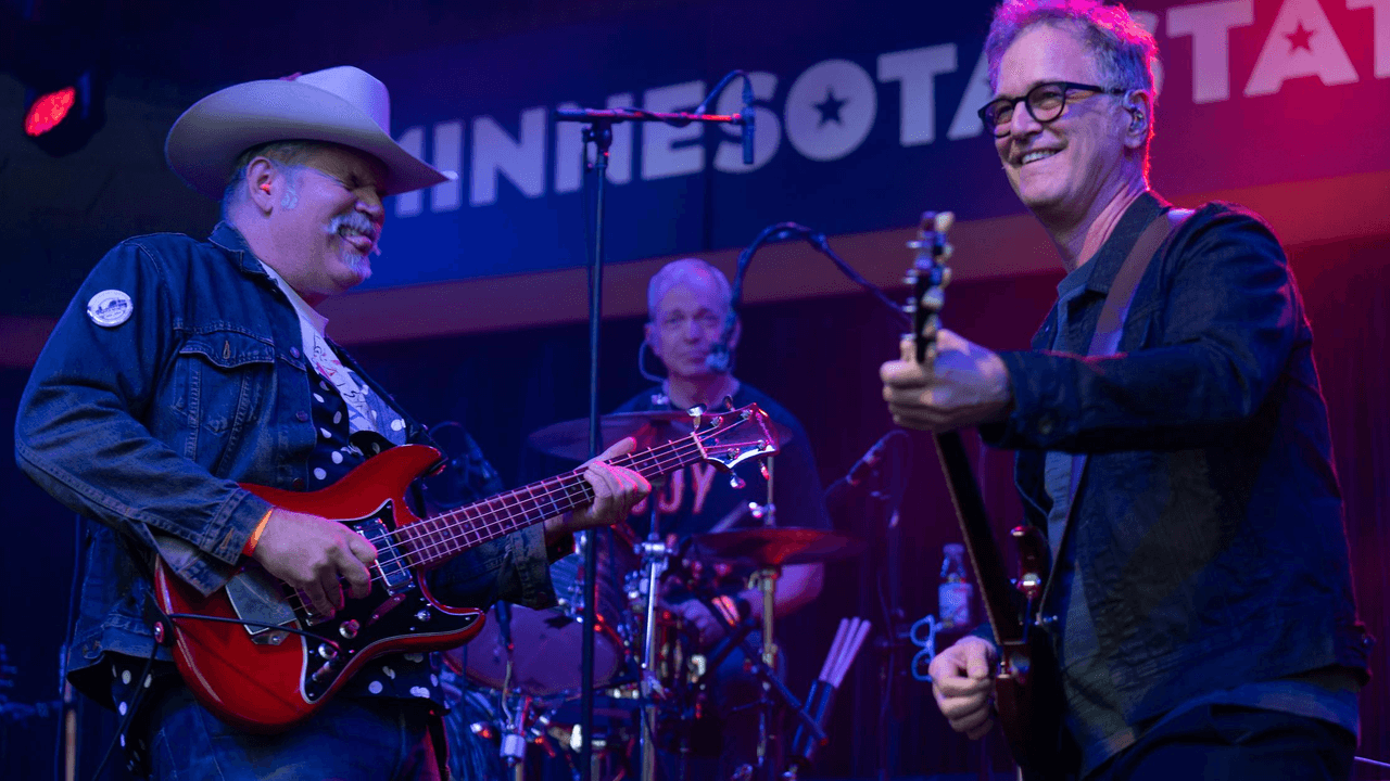 Back from unplanned hiatus, Semisonic urges 'Don't Give Up Yet'