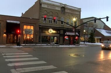 Bowling Green business losses spark concern, but city sees momentum downtown